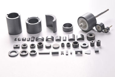 Industrial Strong Bonded Ceramic Ferrite Magnets Permanent Type Integrated Forming